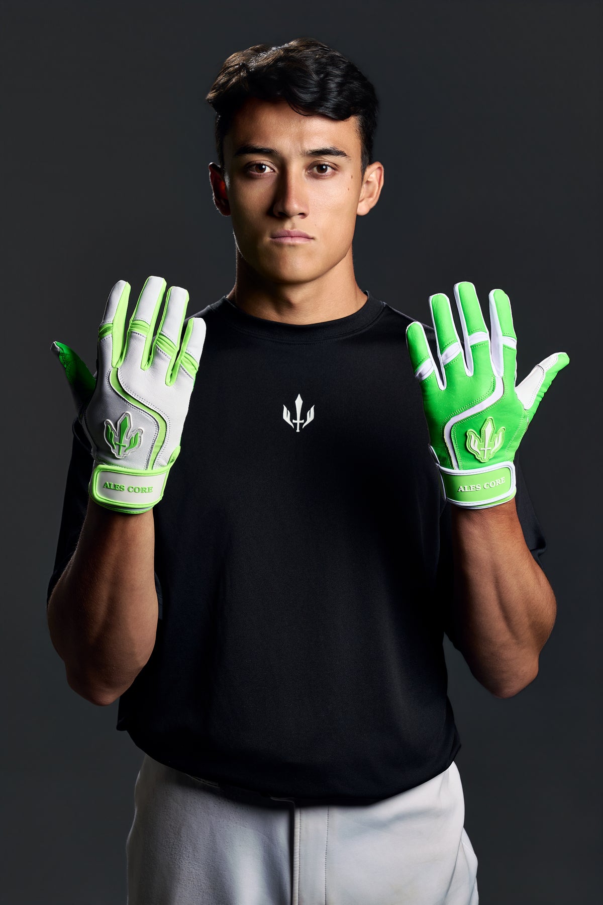 ALES CORE｜LIME GREEN × WHITE